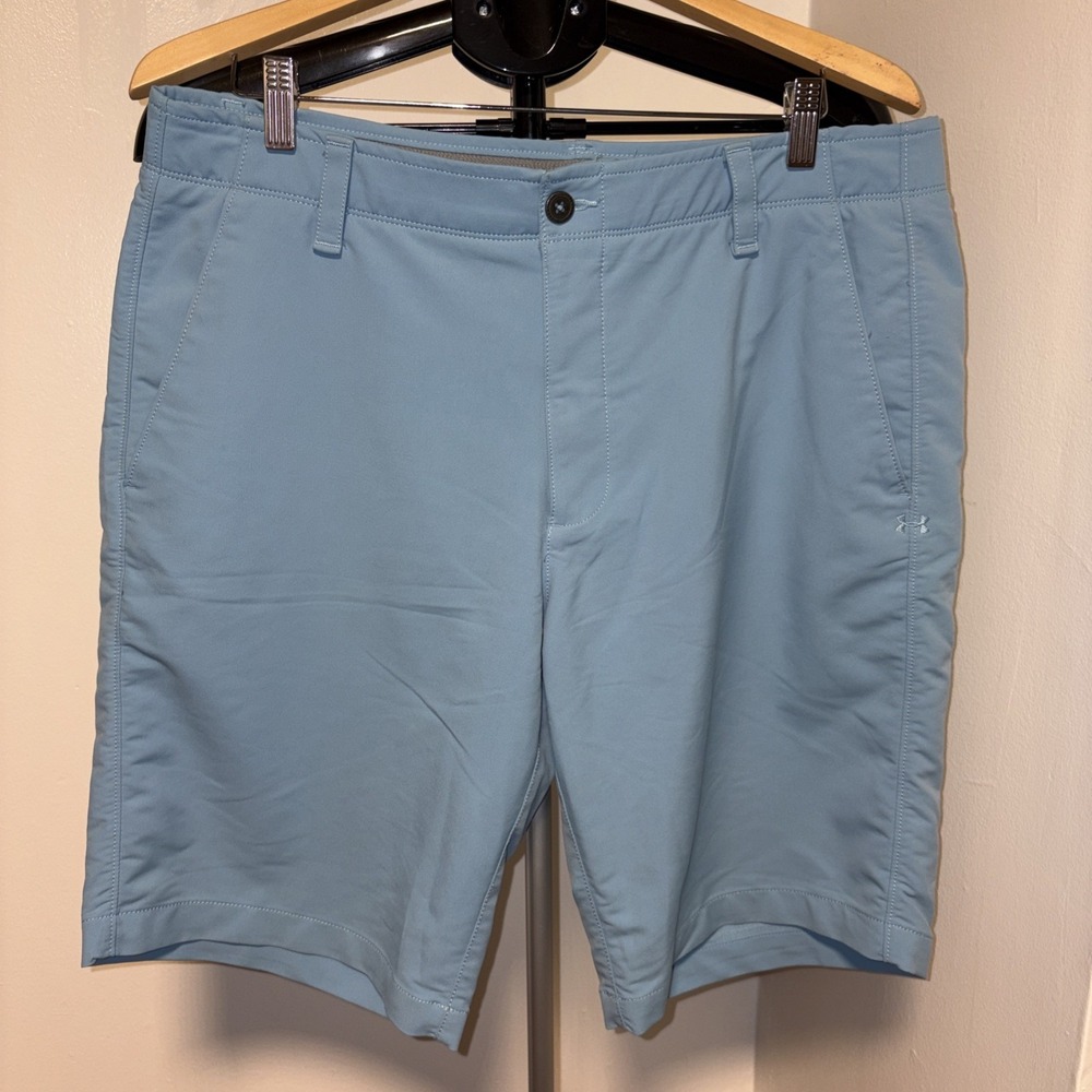 Under Armour Golf Shorts Men's Size 36 Blue HeatGear Loose Fit Athletic